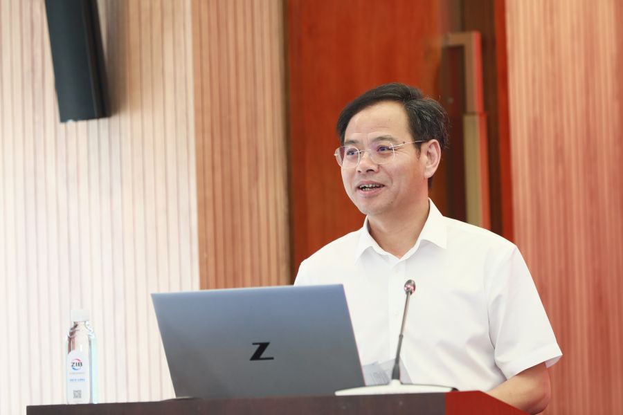 1659671750709488m300.jpg 2-鄭書記照片.JPG