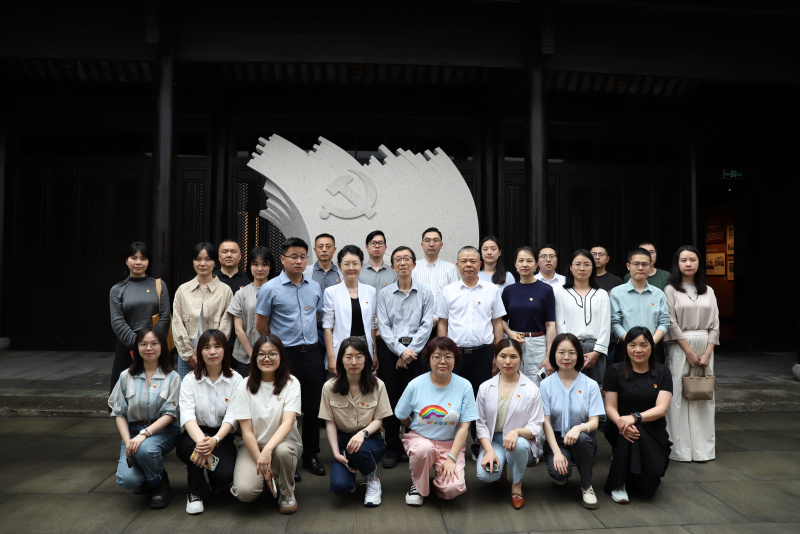 1753412095453496JZrg.jpg 國貿(mào)資產(chǎn)照片(一支部).jpg